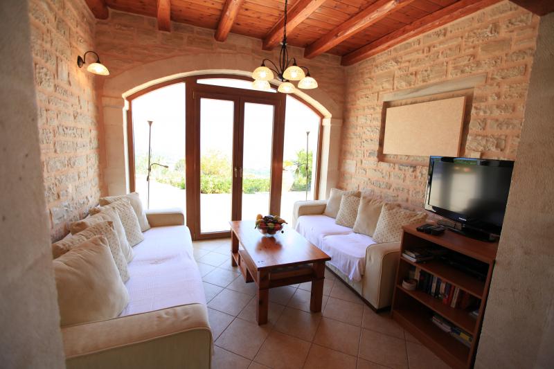 Photos for house 60668