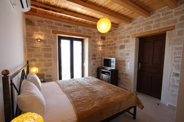 Photos for house 60671