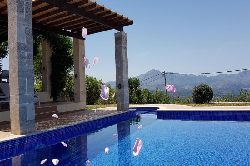 Photos for house 60681