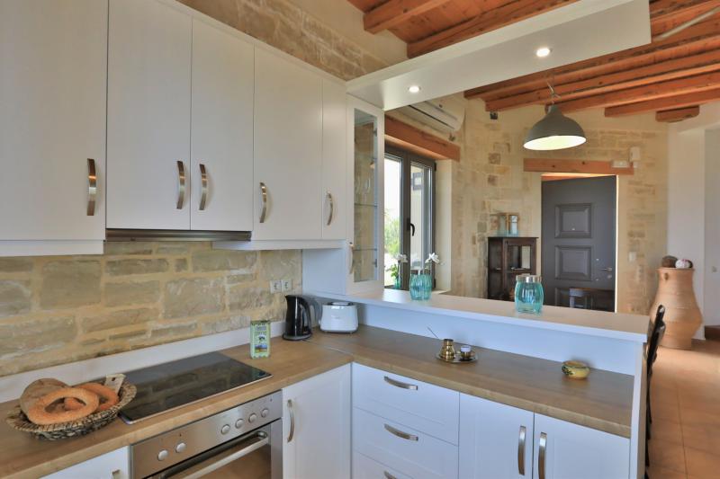 Photos for house 60681