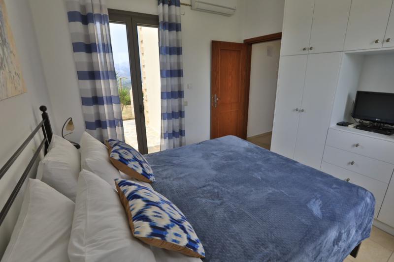 Photos for house 60681