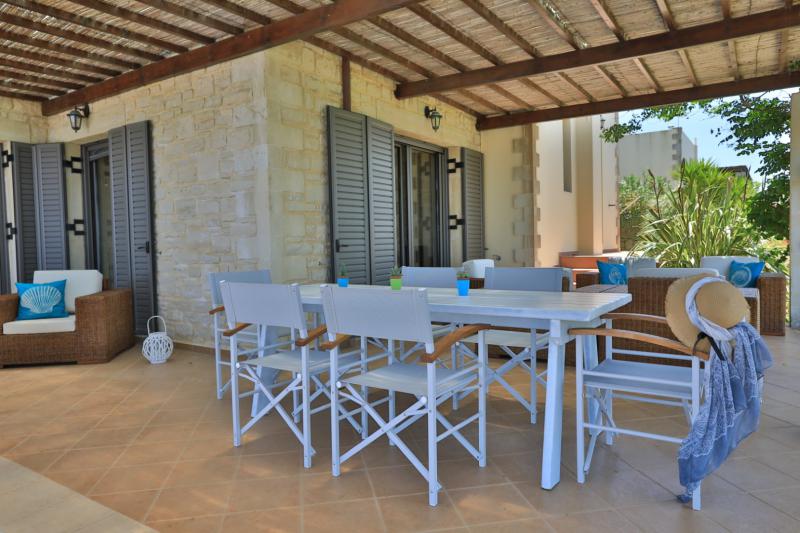 Photos for house 60681