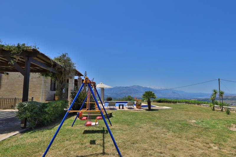 Photos for house 60681