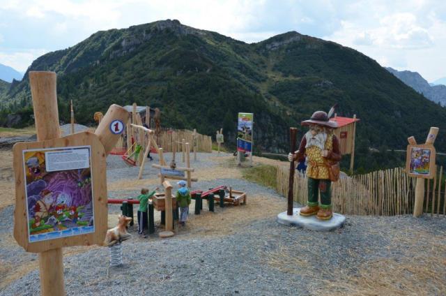 Photos for house 638406