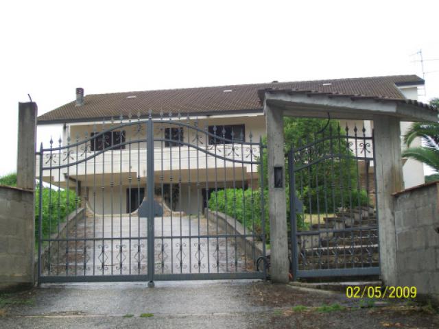 Photos for house 638546