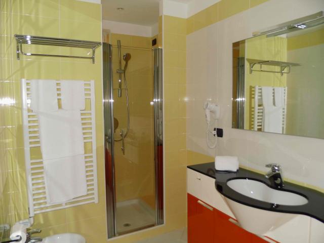 Photos for house 638611