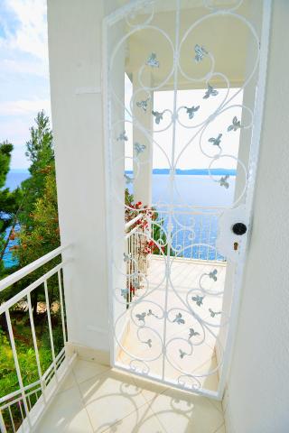 Photos for house 638633