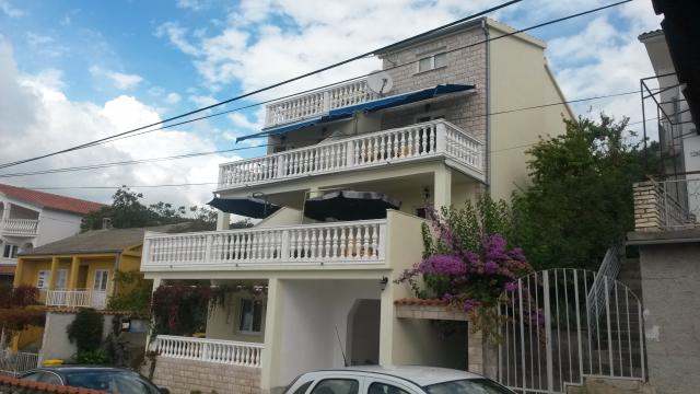 Photos for house 638858