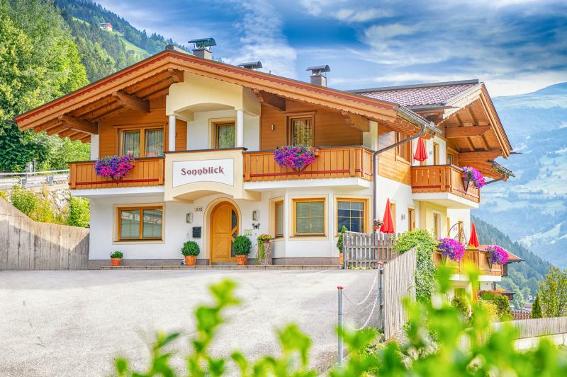 Photos for house 638868