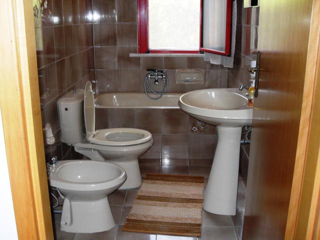 Photos for house 638906