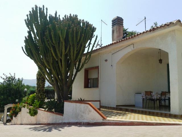 Photos for house 638906