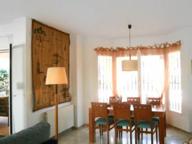 Photos for house 639031