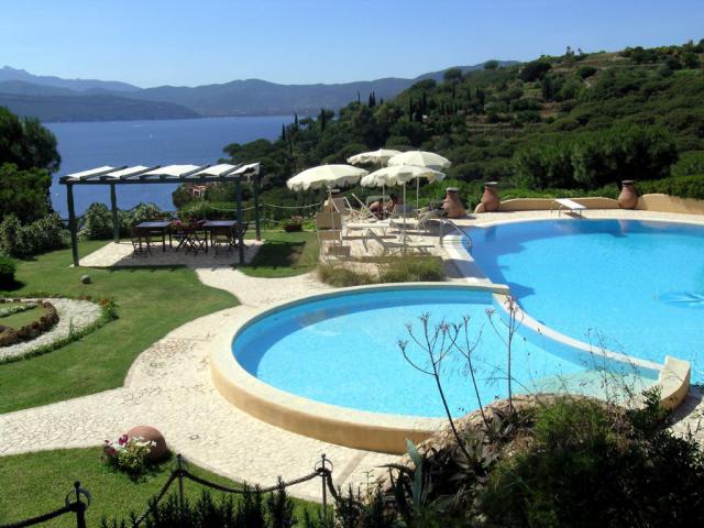 Photos for house 639042