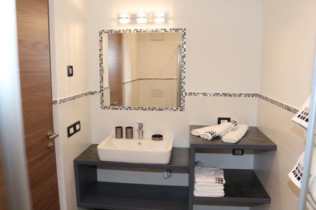 Photos for house 639061