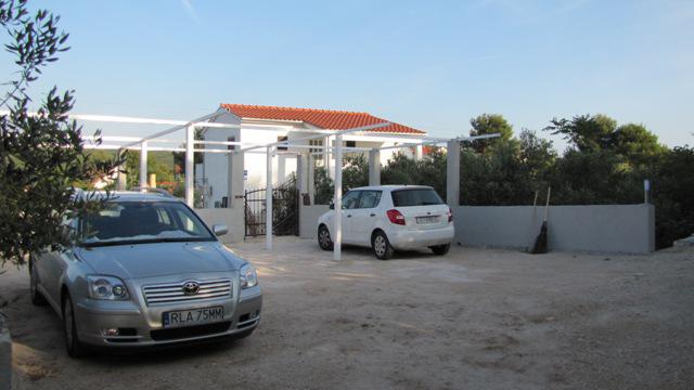 Photos for house 639062