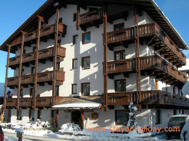 Photos for house 639117