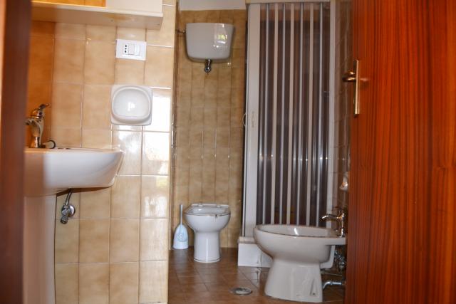 Photos for house 639251