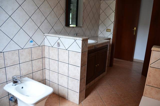 Photos for house 639251