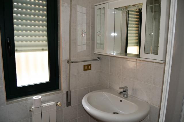 Photos for house 639251