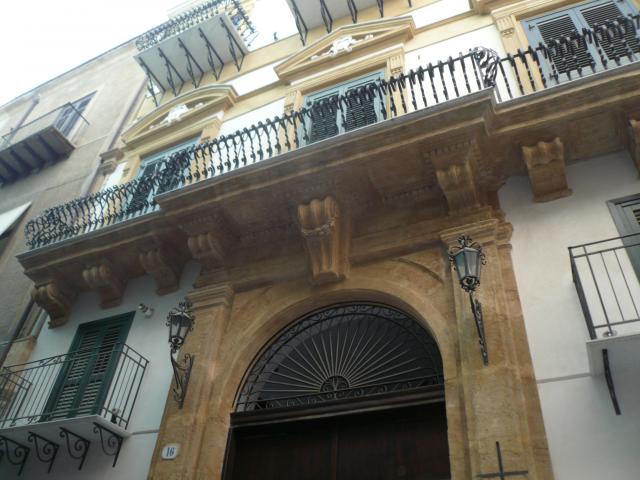 Photos for house 639399