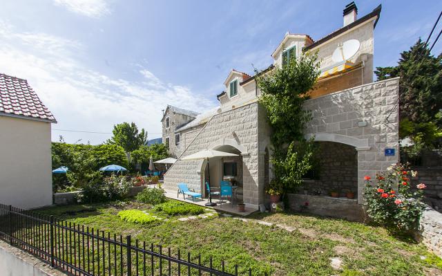 Photos for house 639836