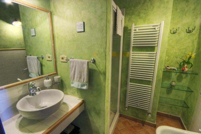 Photos for house 639864