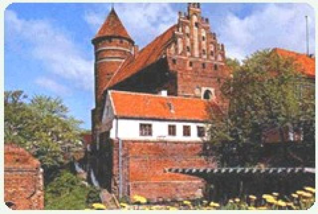 Photos for house 639911