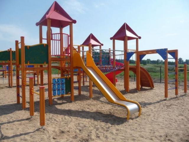 Photos for house 639911