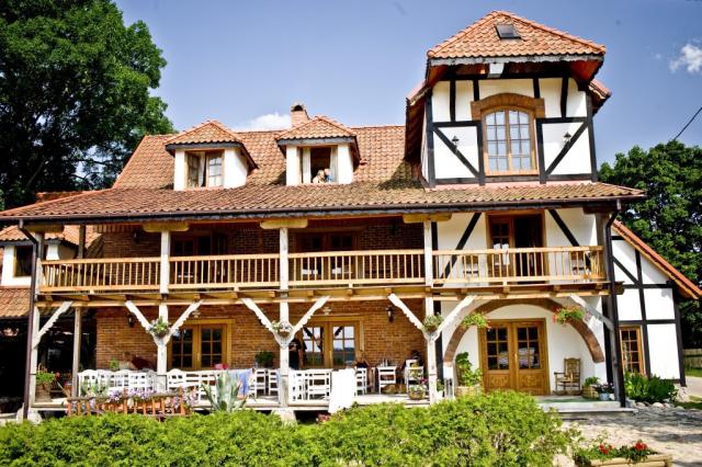 Photos for house 639920