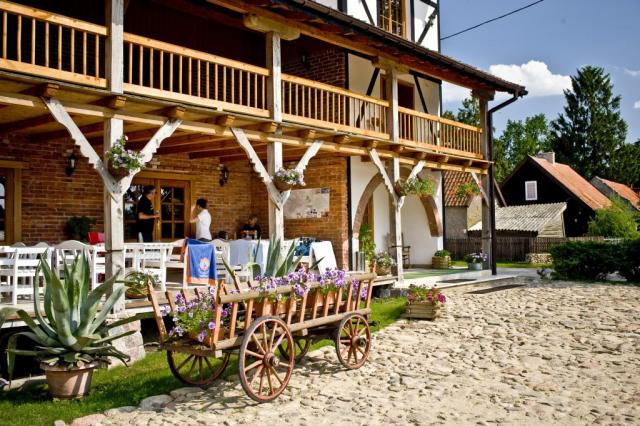 Photos for house 639920