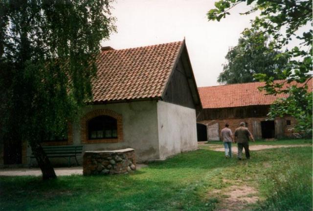 Photos for house 639927