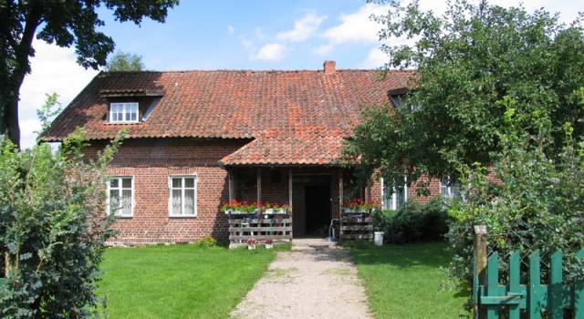 Photos for house 639927