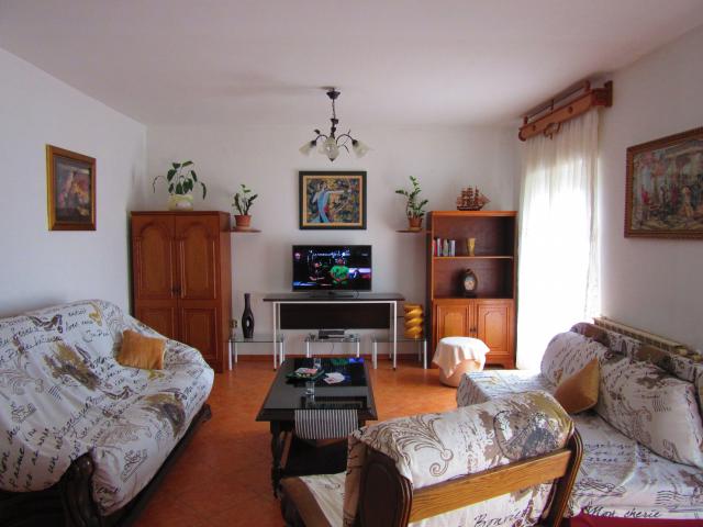 Photos for house 639946