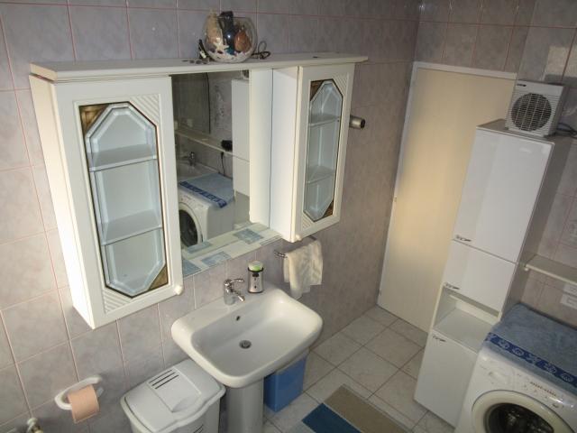 Photos for house 639946