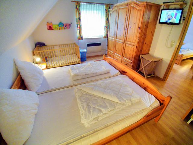 Photos for house 639992