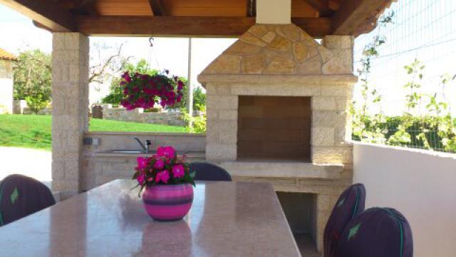 Photos for house 641010