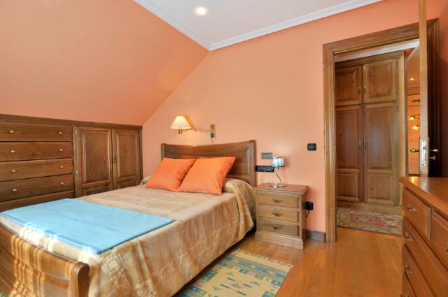 Photos for house 641025