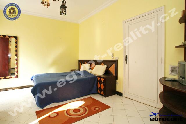 Photos for house 641135