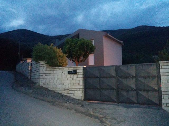 Photos for house 641246