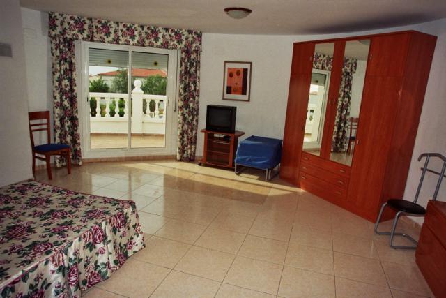 Photos for house 641338