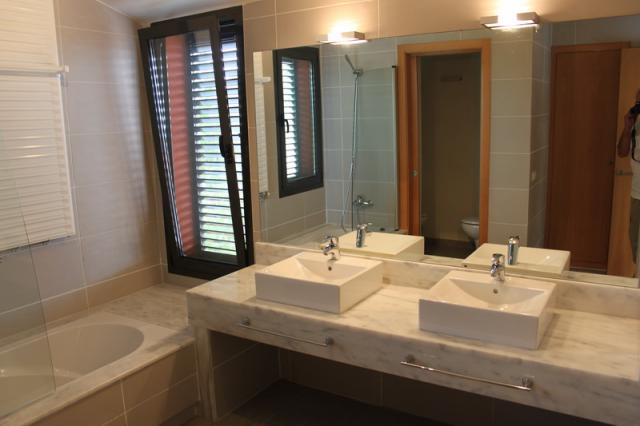 Photos for house 641343