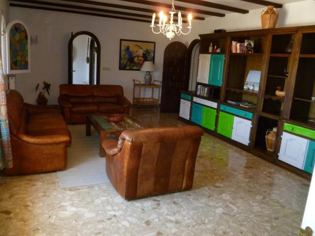 Photos for house 641356