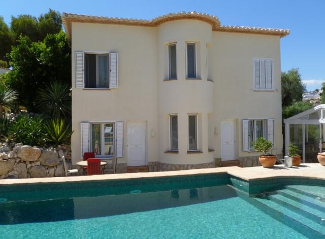 Photos for house 641357