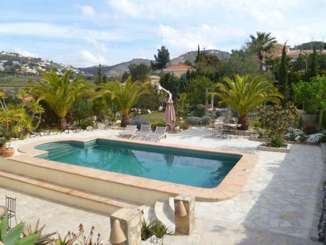 Photos for house 641357