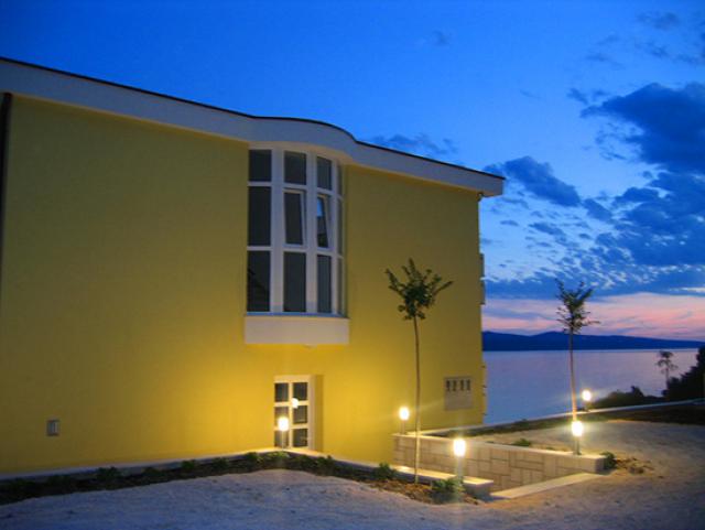 Photos for house 641394