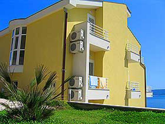 Photos for house 641394