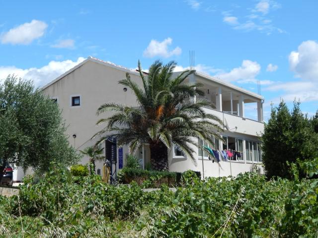 Photos for house 641398