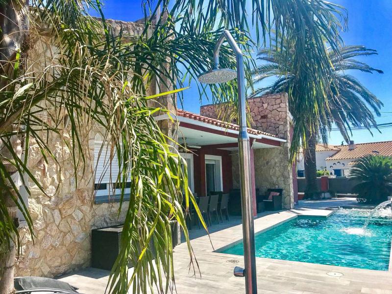 Photos for house 641423