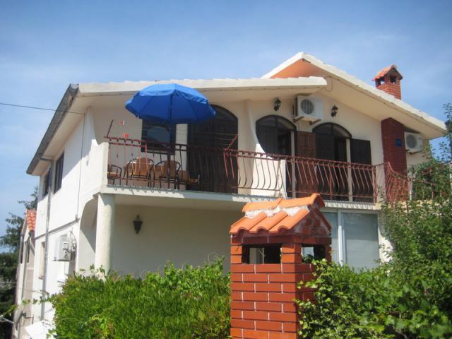 Photos for house 641452