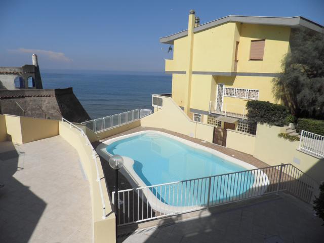 Photos for house 641466